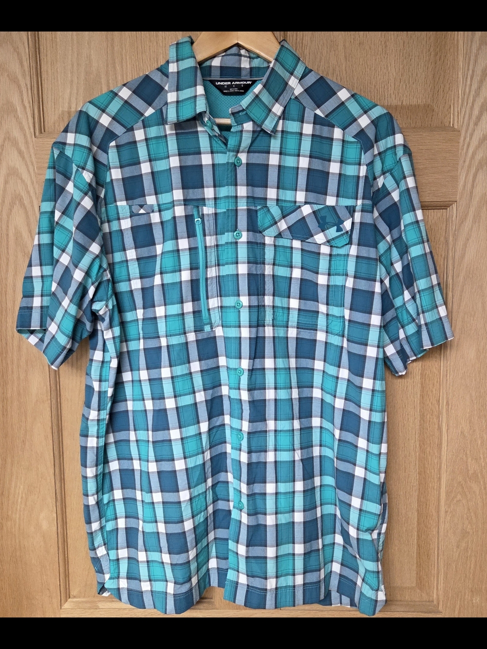 Under Armour Mens HeatGear Large Short Sleeve Shirt Green Plaid Button Up